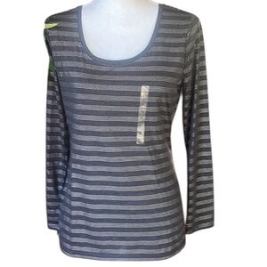 Ann Taylor ladies long sleeve top small NWT new with tags never worn brand new